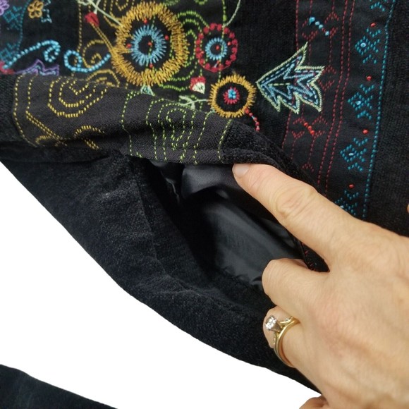 WHITE STAG Floral Embroidered Tapestry Lined Jacket Black Beaded Womens L 12/14 - Picture 9 of 12